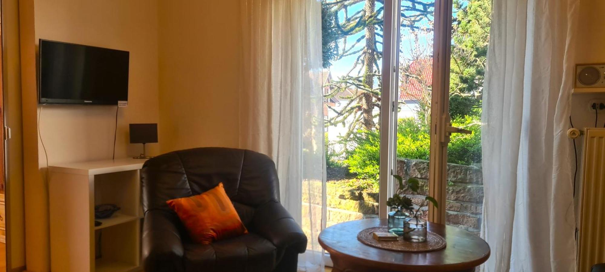 Appartement Vintage-neu Teilrenoviert *